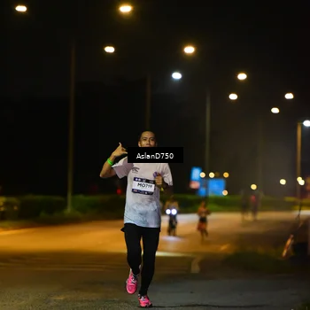 Runner Photo 7706296
