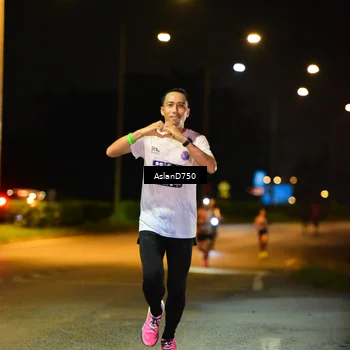 Runner Photo 7706297