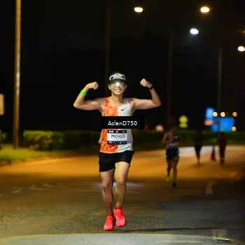 Runner Photo 7706312