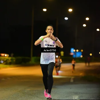 Runner Photo 7706331