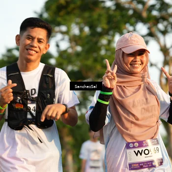 Runner Photo 7706332