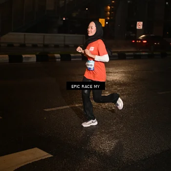 Runner Photo 7706333