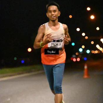Runner Photo 7706350