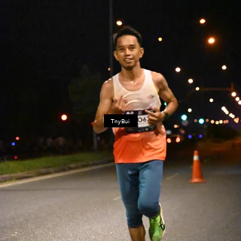 Runner Photo 7706352