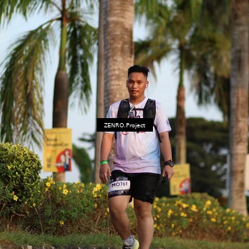 Runner Photo 7706368