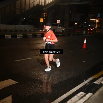 Runner Photo 7706394