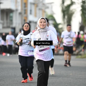 Runner Photo 7706396