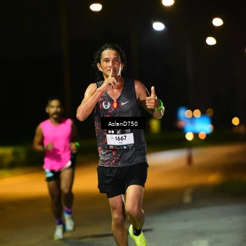Runner Photo 7706398