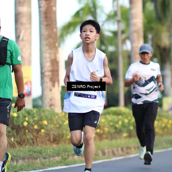 Runner Photo 7706402