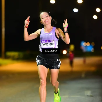 Runner Photo 7706404