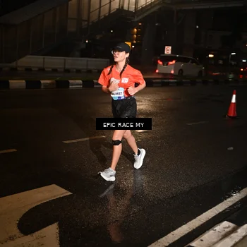 Runner Photo 7706406