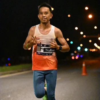 Runner Photo 7706413