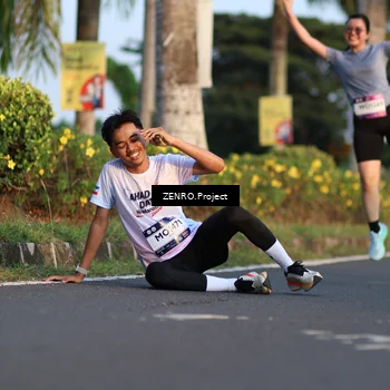 Runner Photo 7706427