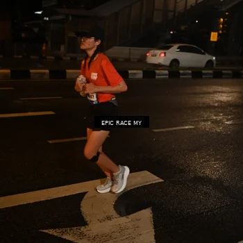 Runner Photo 7706429