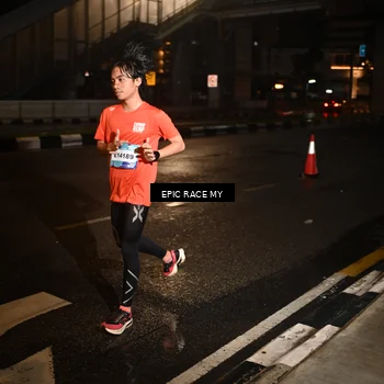 Runner Photo 7706454