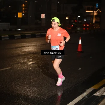 Runner Photo 7706458