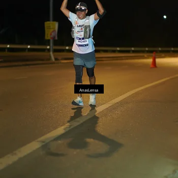 Runner Photo 7706468
