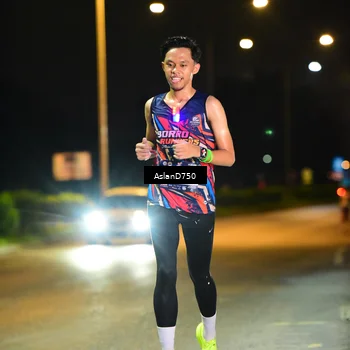 Runner Photo 7706476