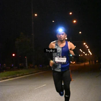 Runner Photo 7706484