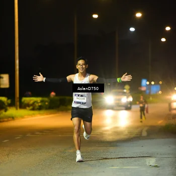 Runner Photo 7706494
