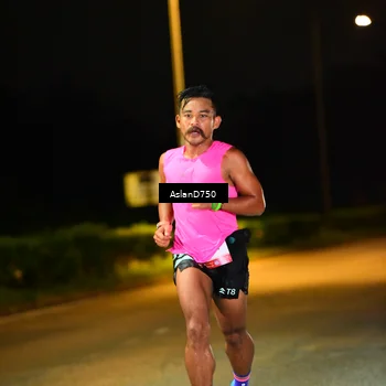 Runner Photo 7706498