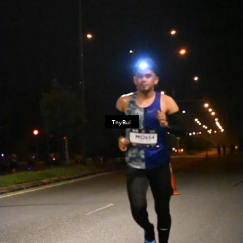 Runner Photo 7706505