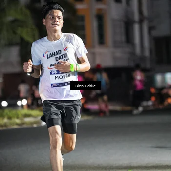 Runner Photo 7706520