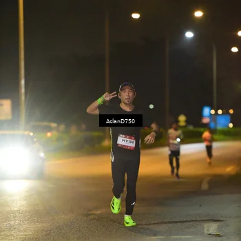 Runner Photo 7706526