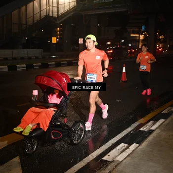 Runner Photo 7706554