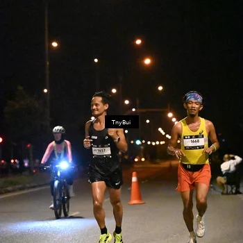 Runner Photo 7706557