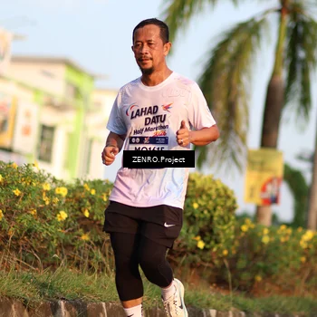 Runner Photo 7706576