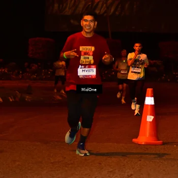 Runner Photo 7706578