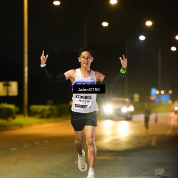 Runner Photo 7706586