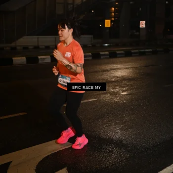 Runner Photo 7706590