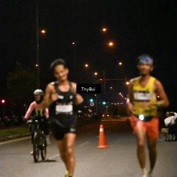 Runner Photo 7706626
