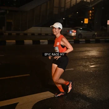 Runner Photo 7706638