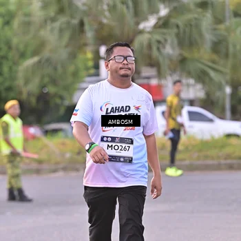 Runner Photo 7706658