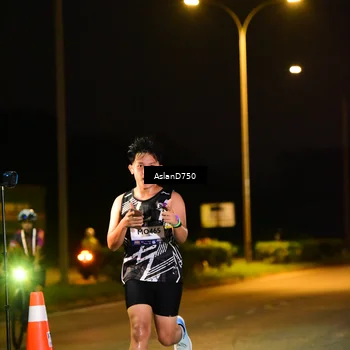 Runner Photo 7706660