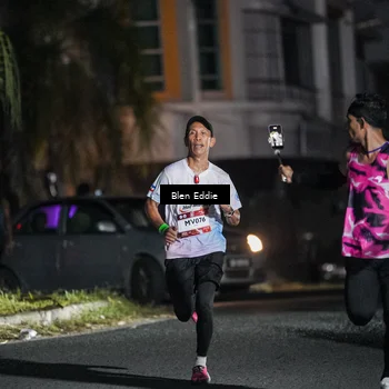 Runner Photo 7706666
