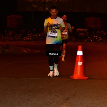 Runner Photo 7706669