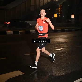 Runner Photo 7706671