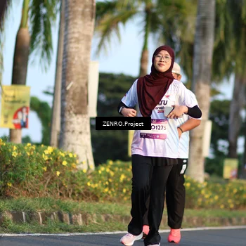 Runner Photo 7706686