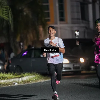 Runner Photo 7706710