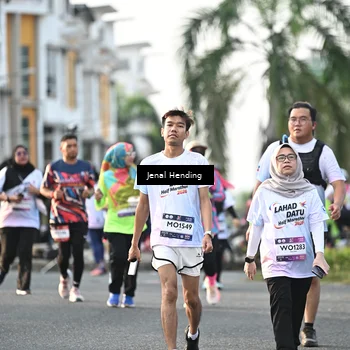 Runner Photo 7706733