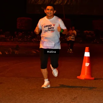 Runner Photo 7706747