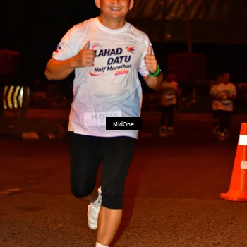 Runner Photo 7706749