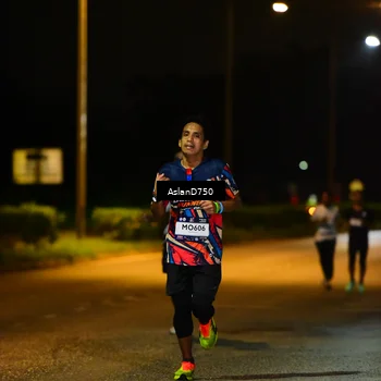Runner Photo 7706757