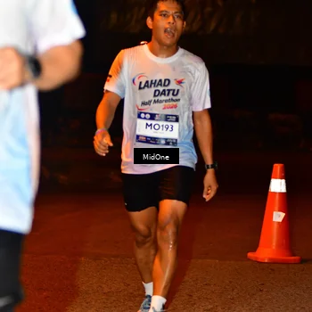 Runner Photo 7706772