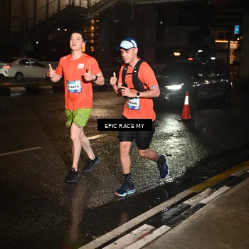 Runner Photo 7706779