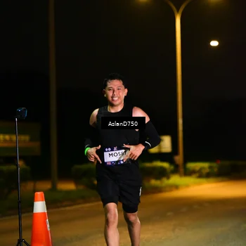 Runner Photo 7706794